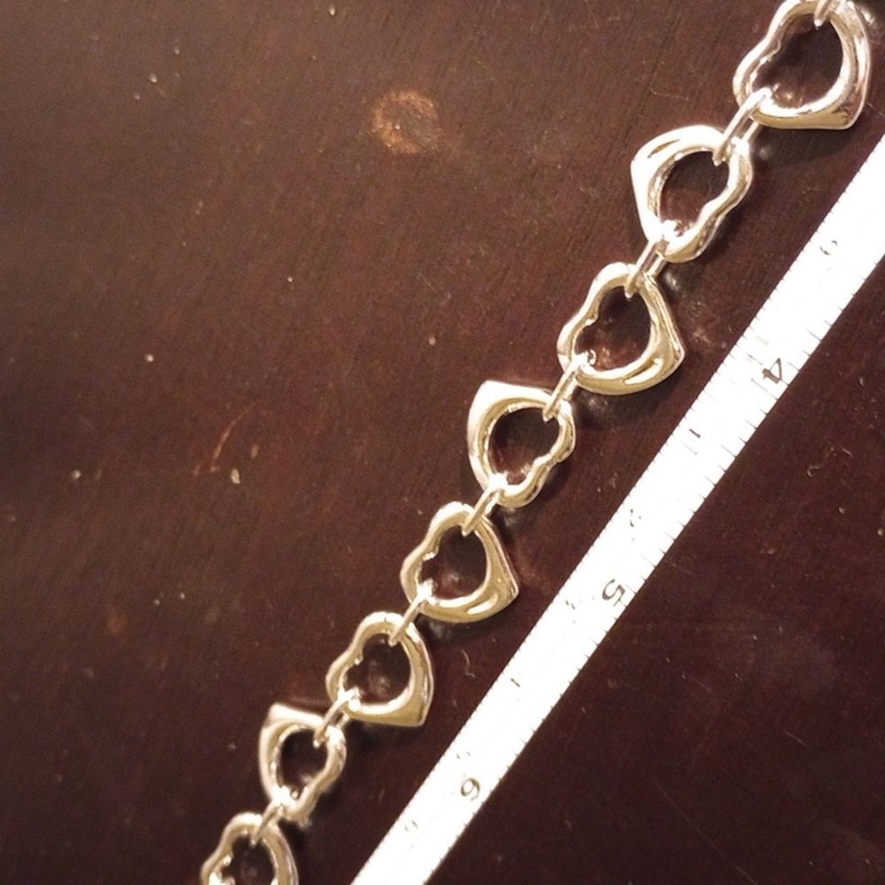 Silver Heart Chain Necklace with Polished Finish